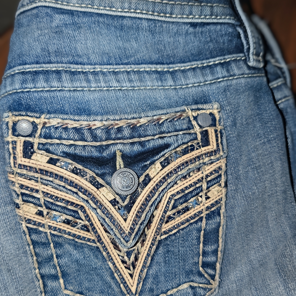 Vigoss Blue Boot Cut Jeans with Cream Stitching